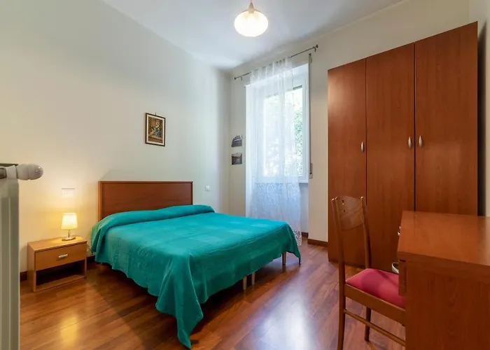 Apartamento Guesthost - Piazza Re Di *