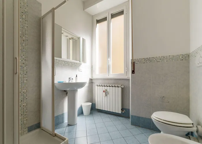 Guesthost - Piazza Re Di Apartamento