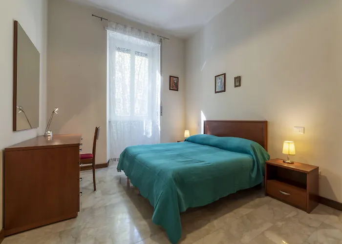 Apartamento Guesthost - Piazza Re Di