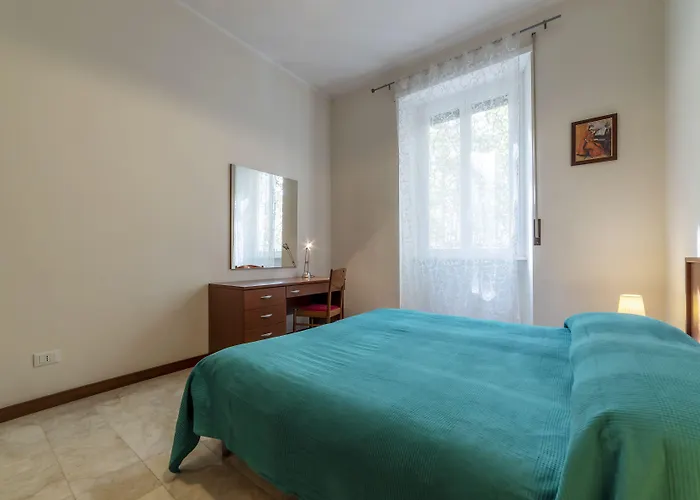 Apartamento Guesthost - Piazza Re Di *